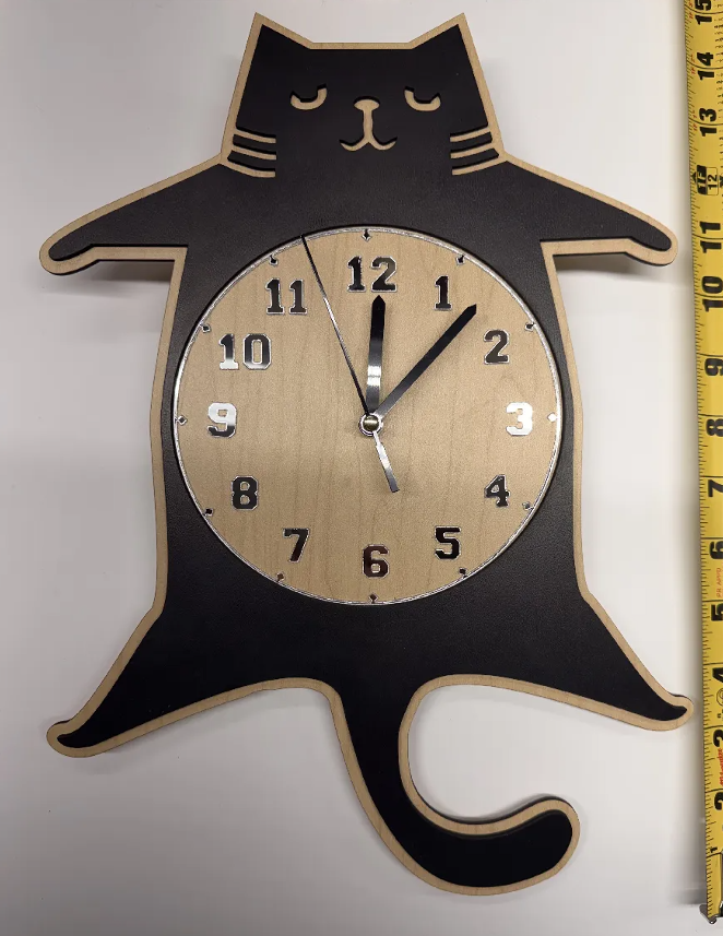 🐾 Midnight Cat Silhouette Clock – Natural Wood & Chrome Number Edition