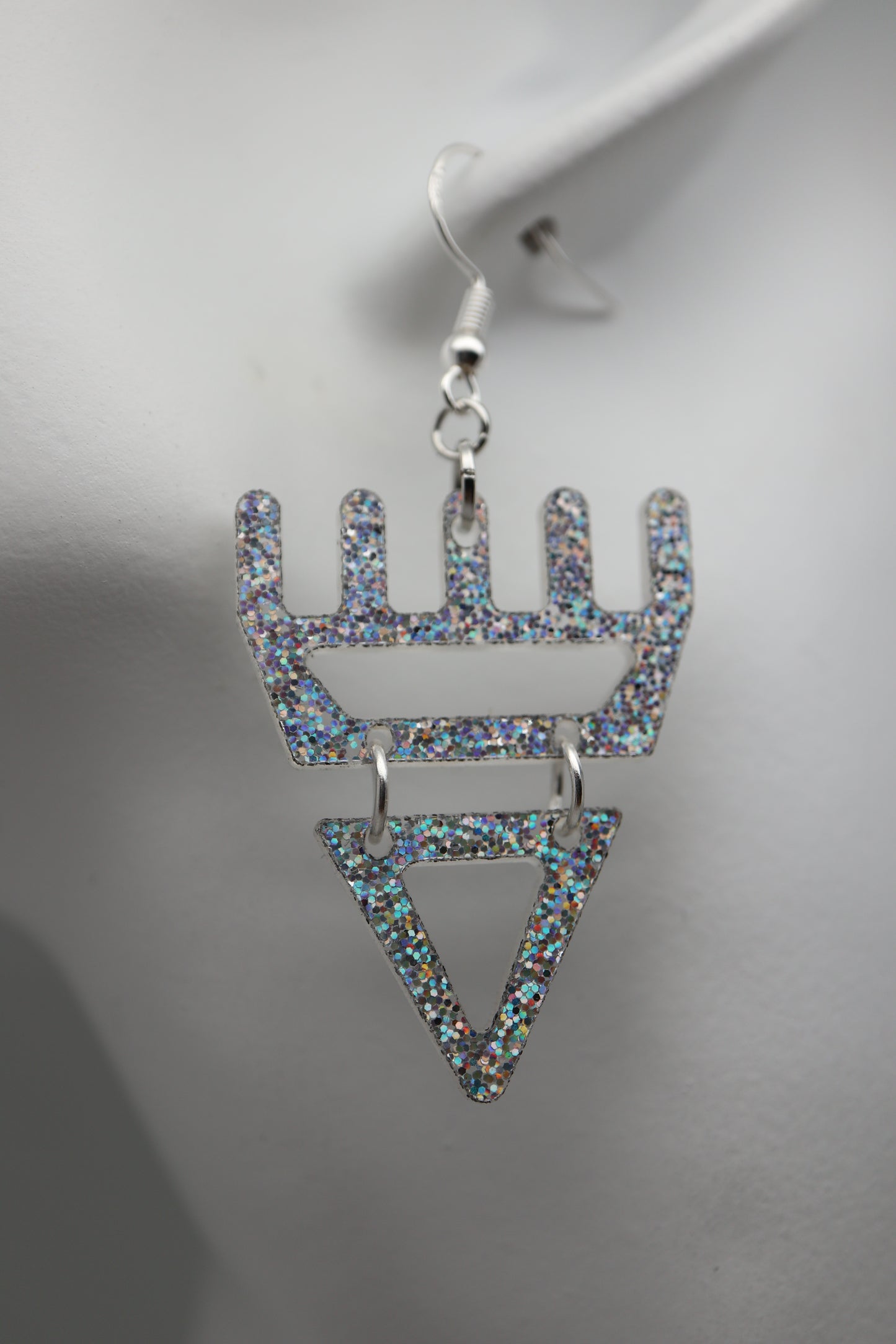 🐾Holo-Glitter səxʷsuxʷ Paws – Laser-Cut Acrylic Earrings