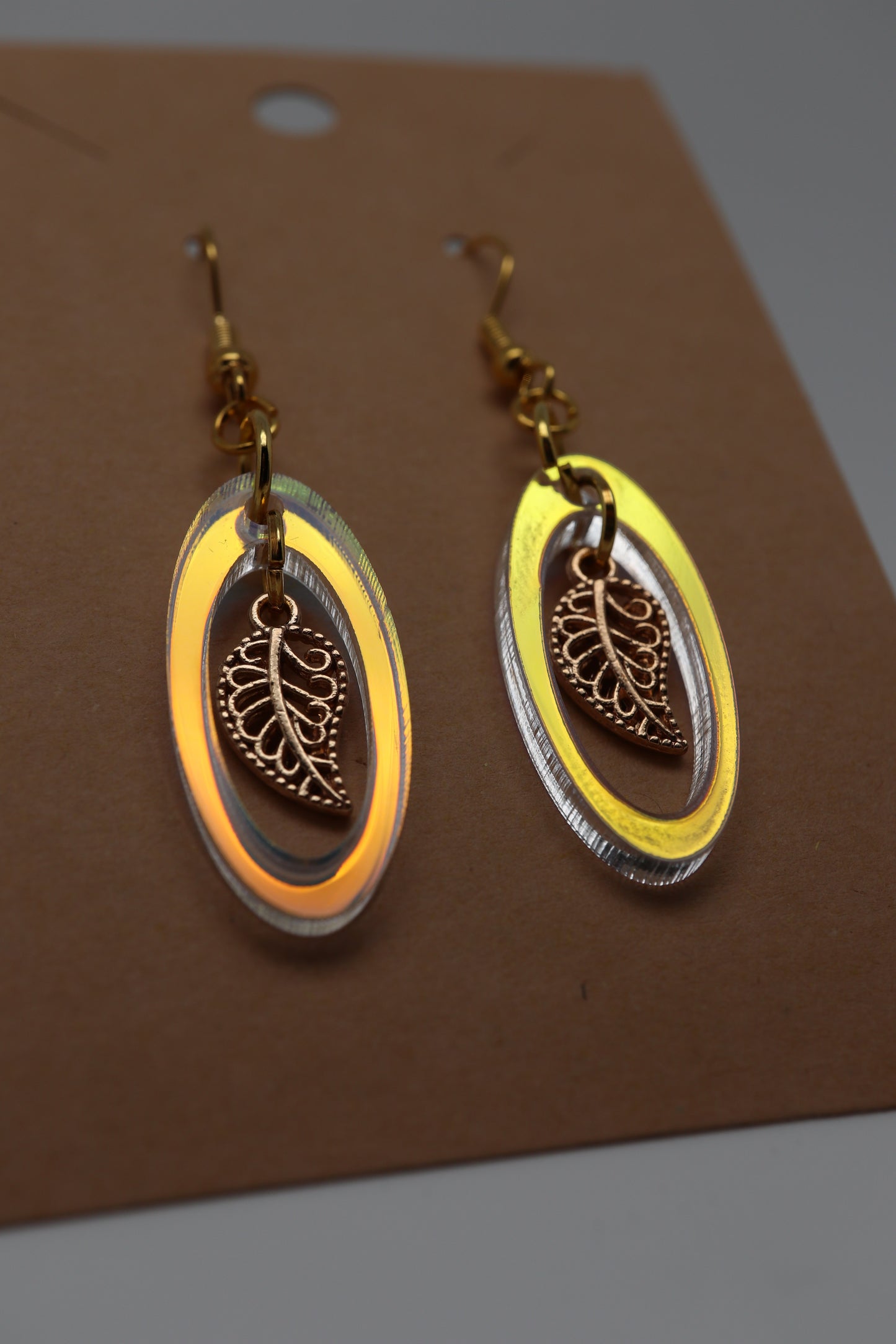 ✨🍃 StimCraft Iridescent Leaf Loop Earrings 🍃✨