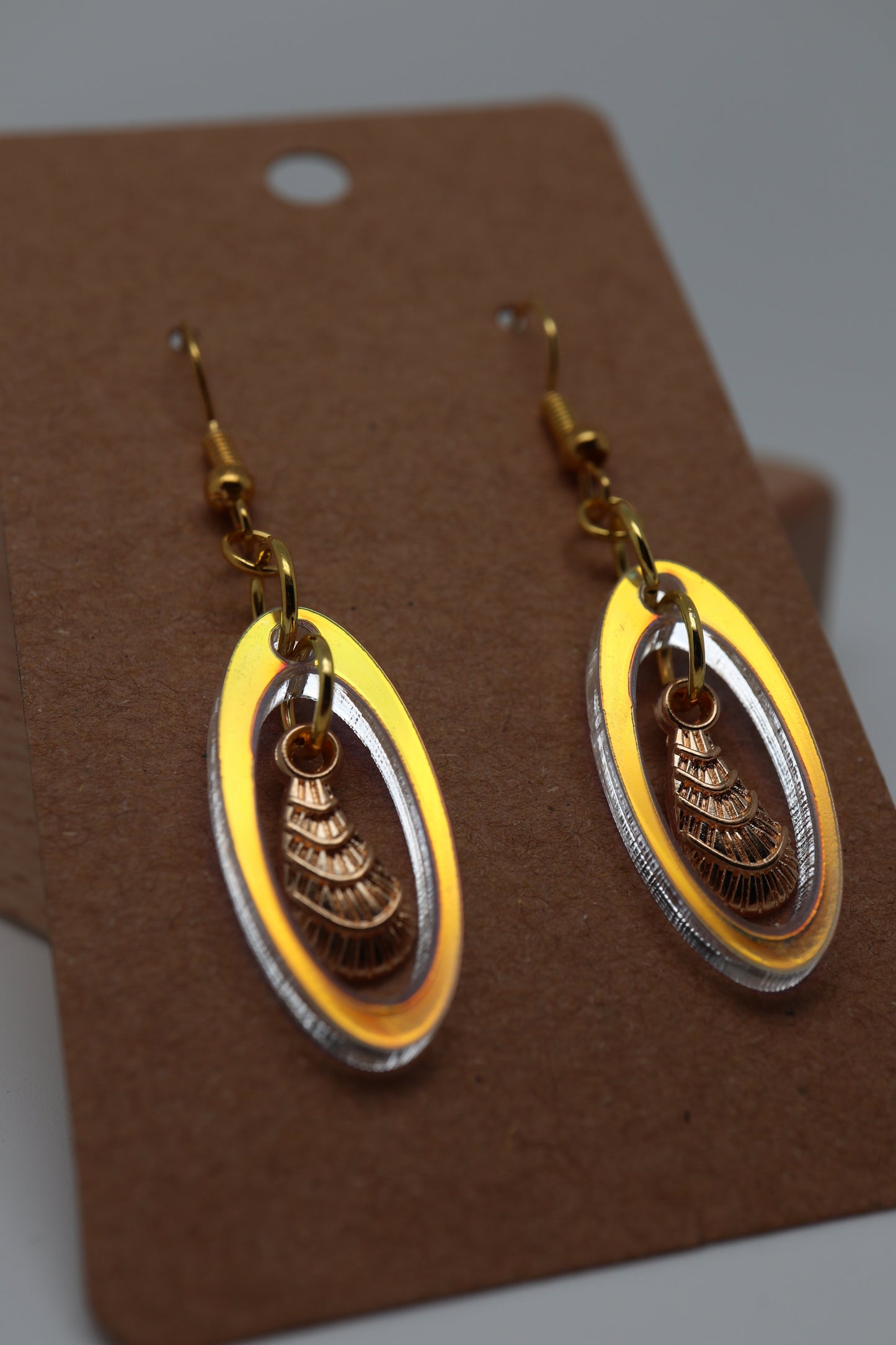 ✨🐚 StimCraft Iridescent Seashell Loop Earrings 🐚✨