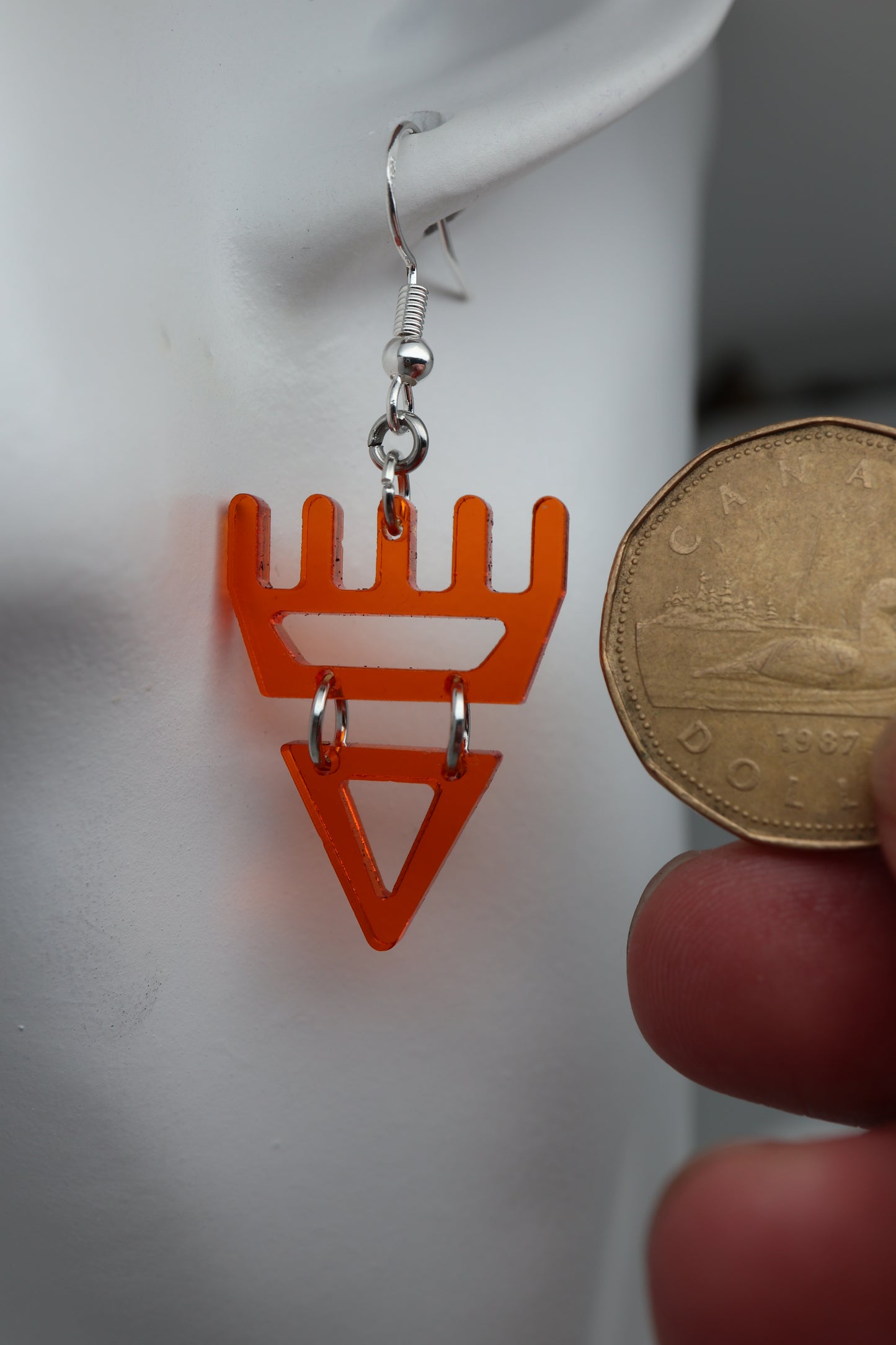 🐾Translucent Amber səxʷsuxʷ Paws – Laser-Cut Acrylic Earrings (Copy)