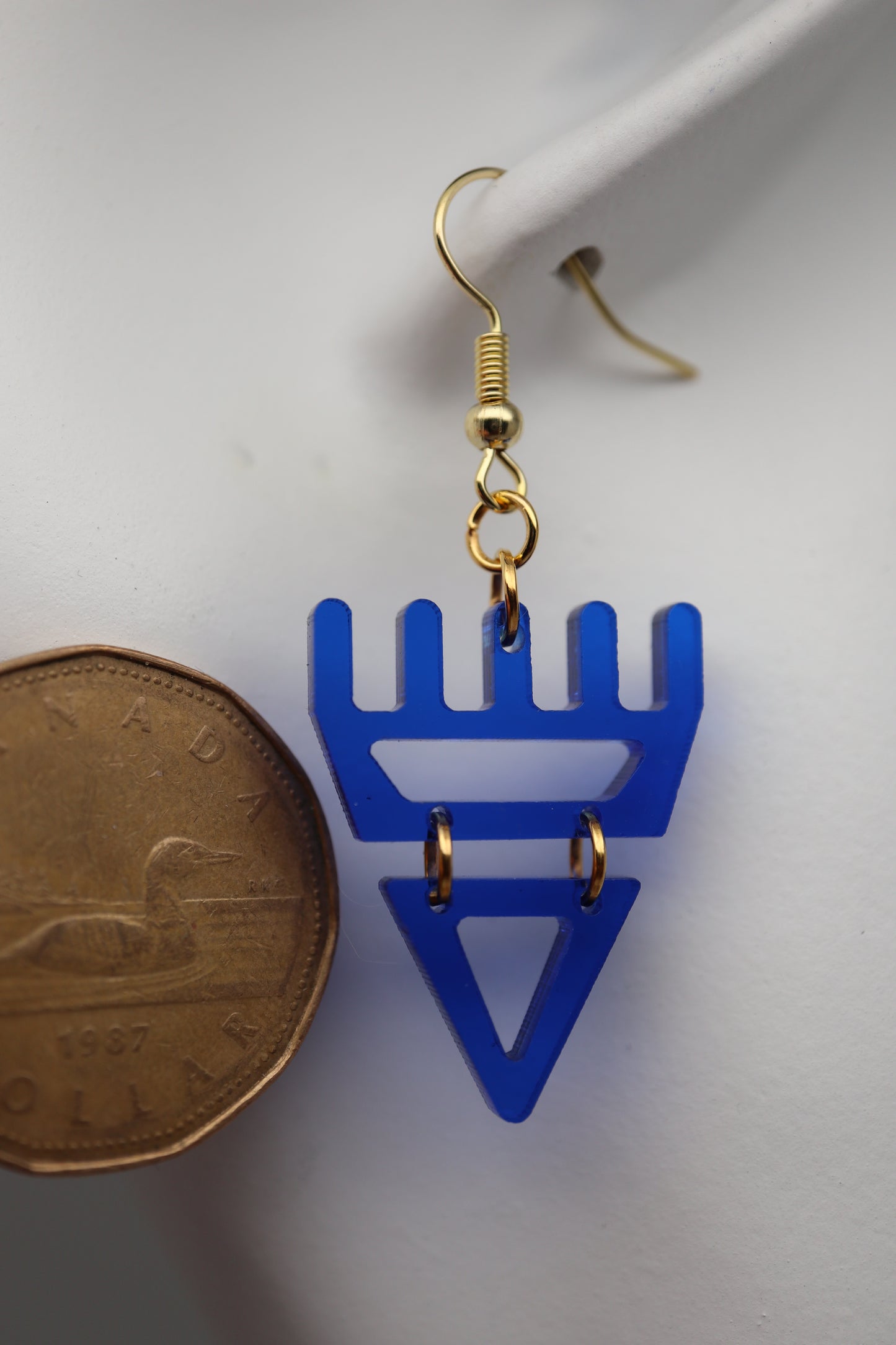 🐾 Sapphire Blue Translucent səxʷsuxʷ Paws - Laser-Cut Acrylic Earrings🐾