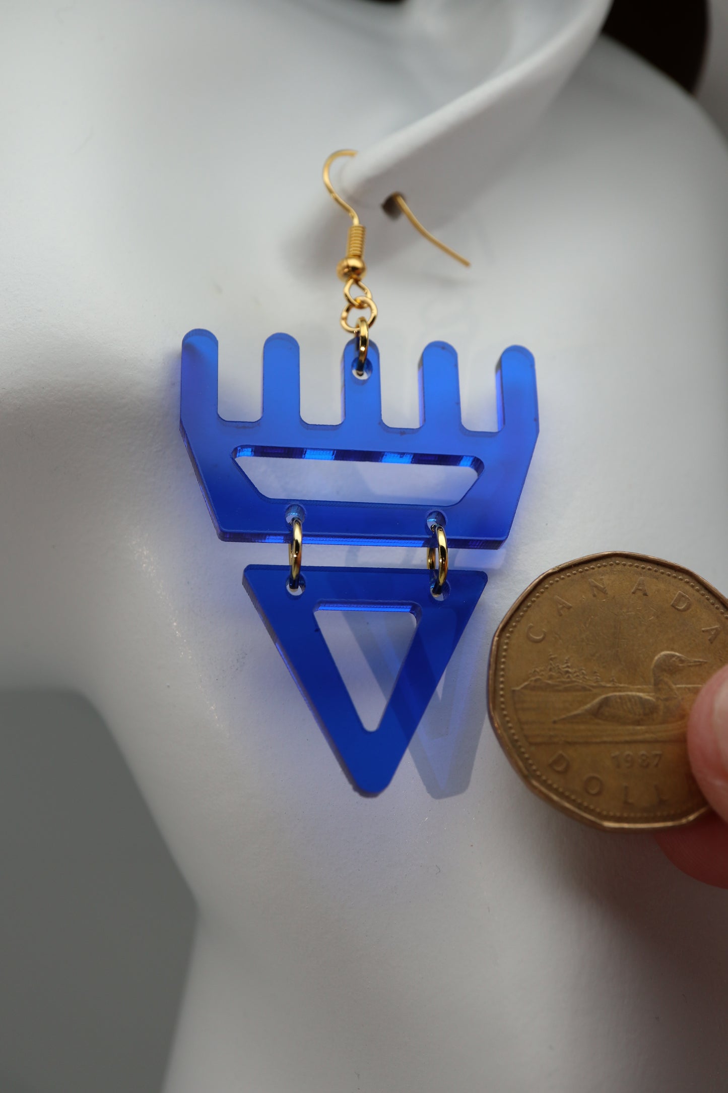 🐾 Sapphire Blue Translucent səxʷsuxʷ Paws - Laser-Cut Acrylic Earrings🐾