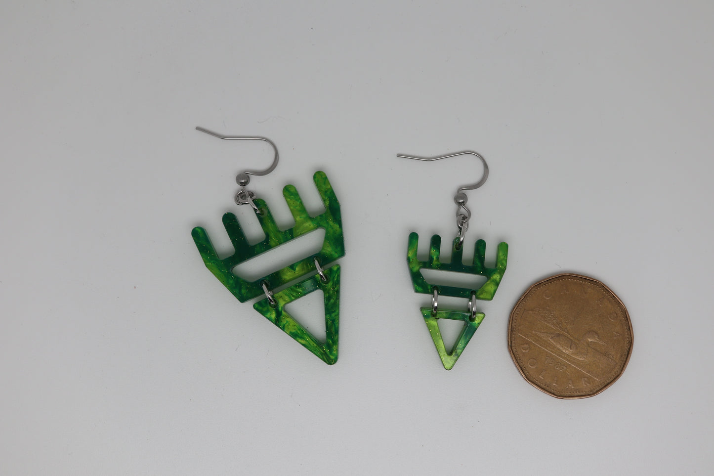 🐾 Marble Moss  səxʷsuxʷ Paws - Laser-Cut Acrylic Earrings 🐾 – Limited Run ✨