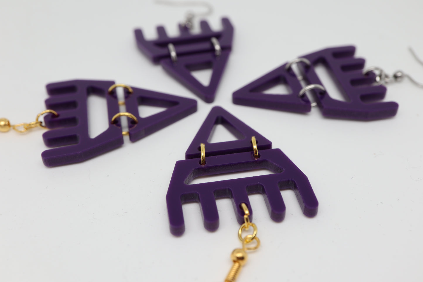 🐾 Deep Plum Purple səxʷsuxʷ Paws - Laser-Cut Acrylic Earrings 🐾 – Limited Run ✨
