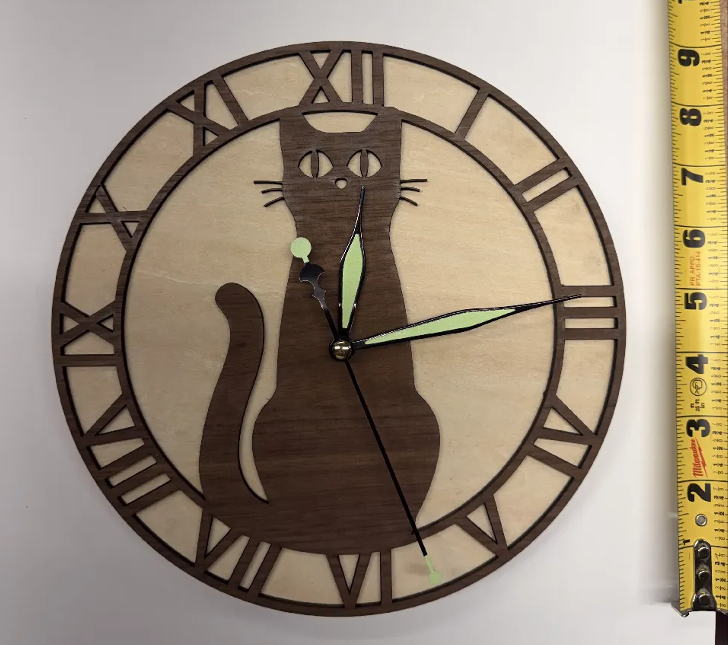 🐾 Woodland Cat Clock – Walnut Silhouette Edition