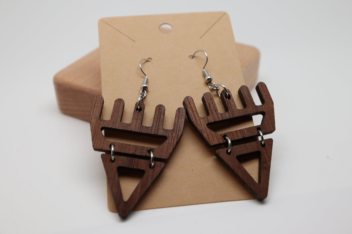 🐾 Bear səxʷsuxʷ – Laser-Cut Wood Earrings